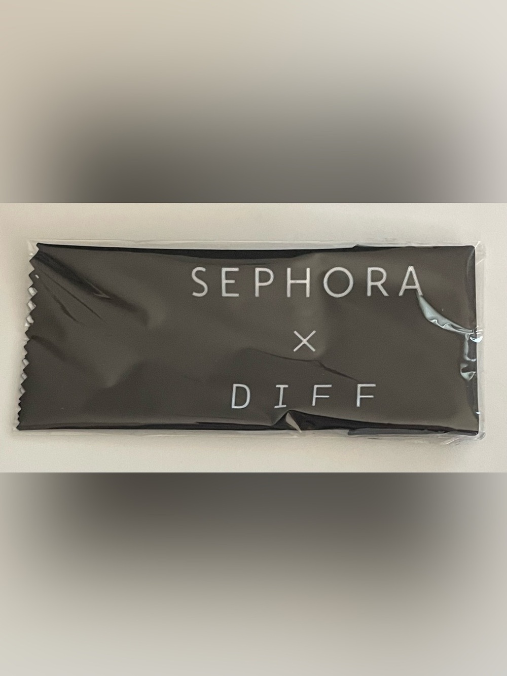Diff Eyewear x Sephora Black Rectangular Sunglasses - Picture 5 of 6